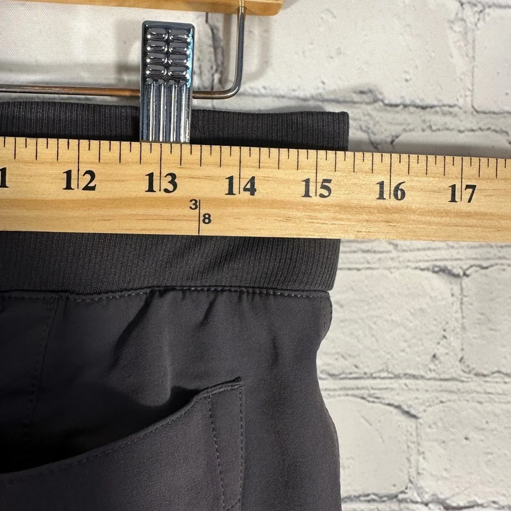 Duluth Trading Co Black Hills Water Repellent Cargo Pants Gray Womens 6x29 34713 - Picture 5 of 9